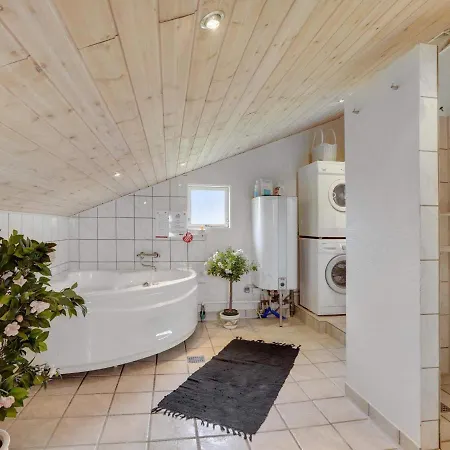 Cclxxii Holiday home