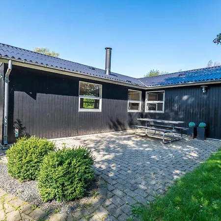 6 Person In Hemmet-by Traum Hemmet